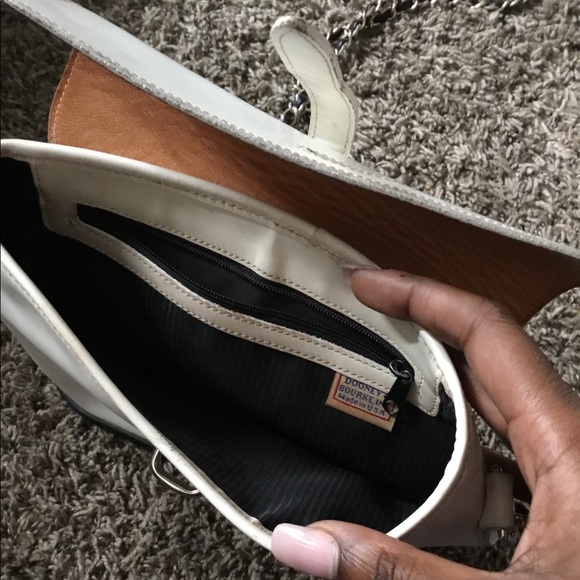 Dooney and Bourke Purse - Picture 4 of 5